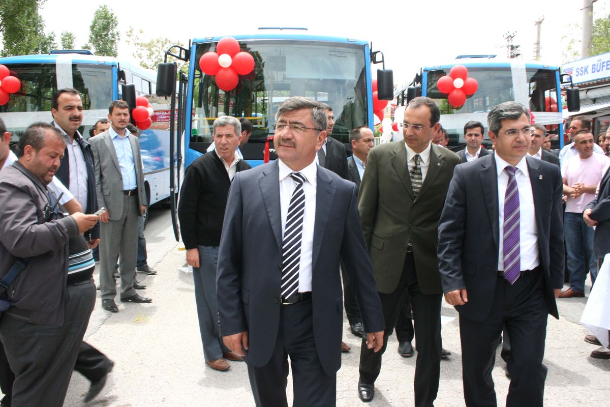 Niğde'de Engelliler İçin Halk Otobüsü
