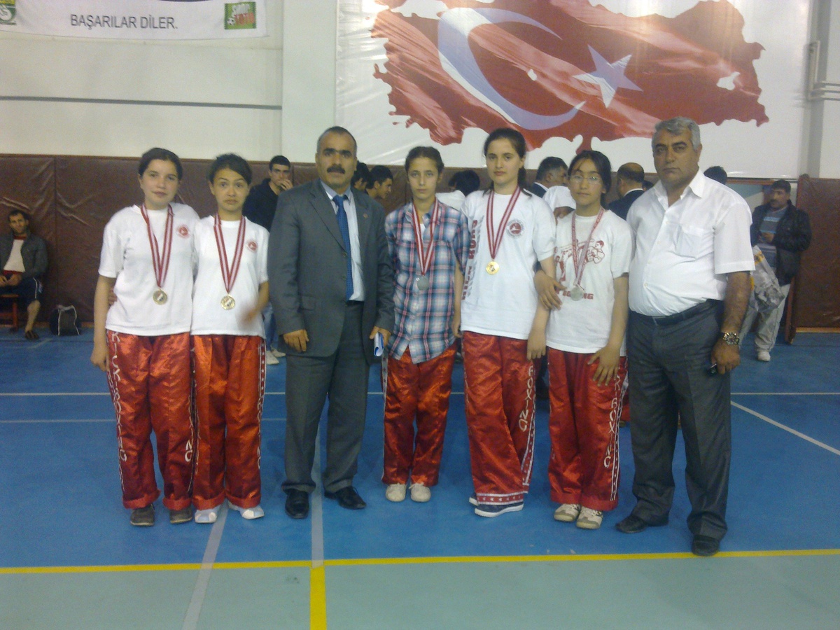 Pasinlerli Sporcular 24 Madalya ile Döndü