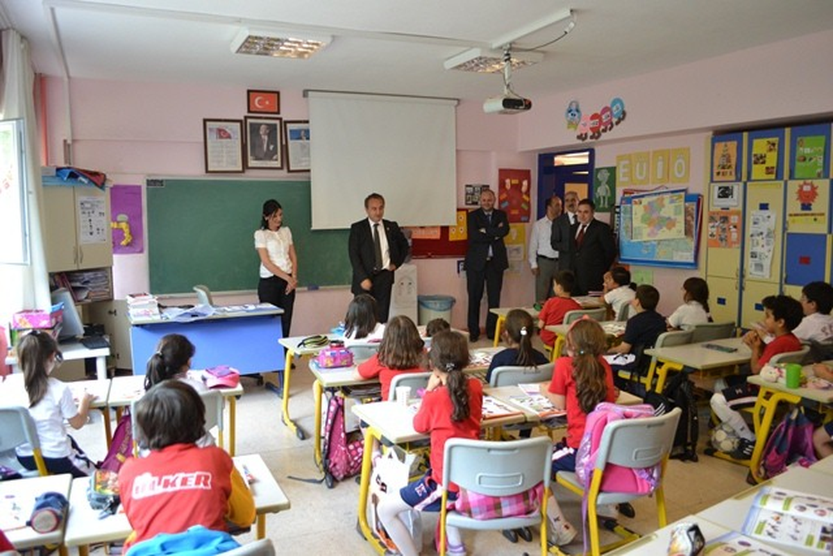 Pehlivanoğlu Burslu Öğrencilerle Bir Araya Geldi