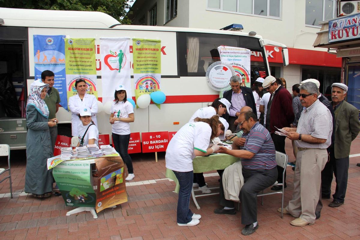Vatandaşlar, Obeziteye Karşı Uyarıldı