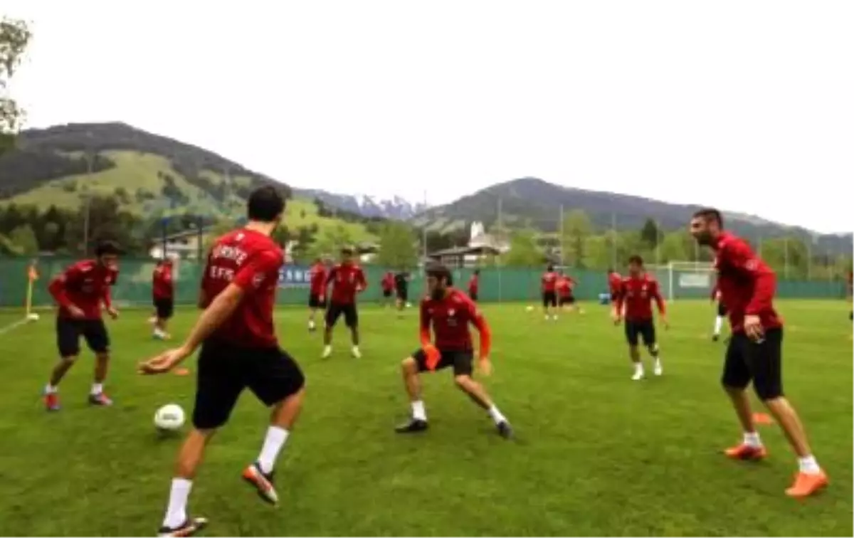 A Milliler, Finlandiya Maçı Hazırlıklarını Sürdürdü