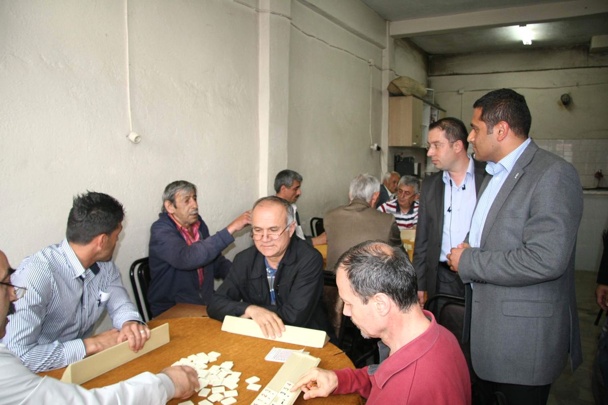 AK Parti Mahalle Gezilerine Devam Ediyor