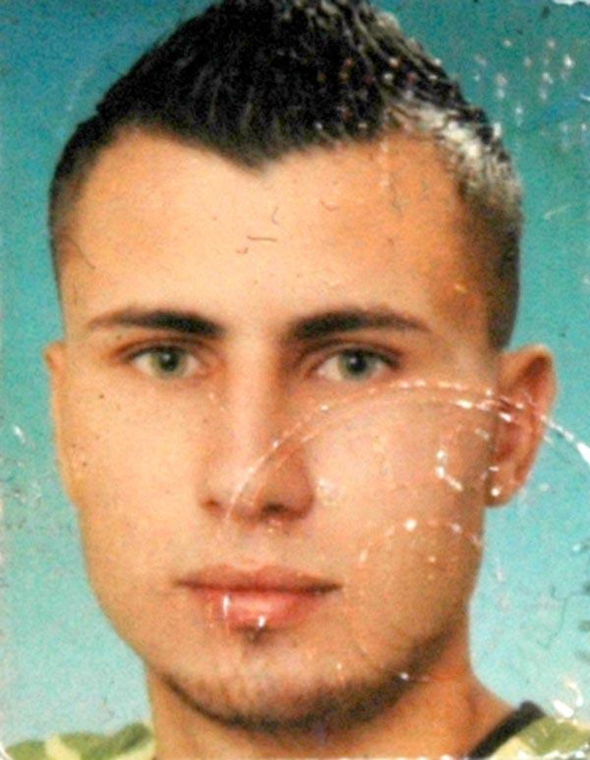 Av Tüfeğiyle Öldürüldü