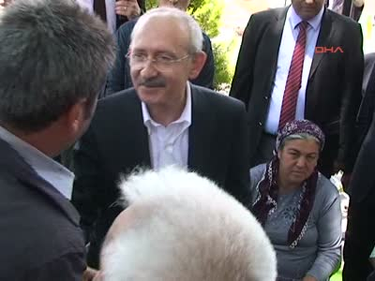Dörtyol2kılıçdaroğlu, Parti Otobüsünden 3 Bin Kişiye Hitap Etti
