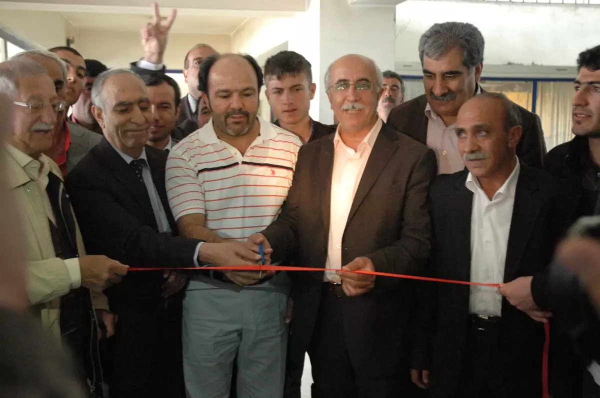 Erzurum\'da Kürt Ozanlar Derneği Açıldı