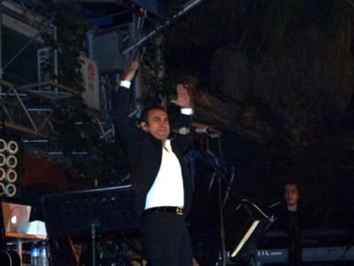 Ferhat Göçer, Marmaris'te 4 Bin Kişiyi Coşturdu