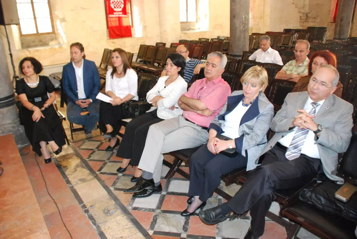 Gaziantep'te 'Hattuşa' Paneli Düzenlendi