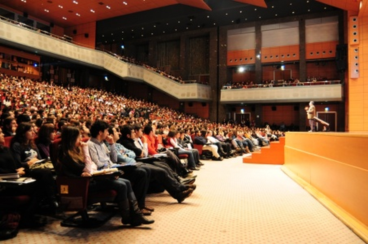 Geleceğin Sorumlu Liderleri YGA Genç Liderler Zirvesinde