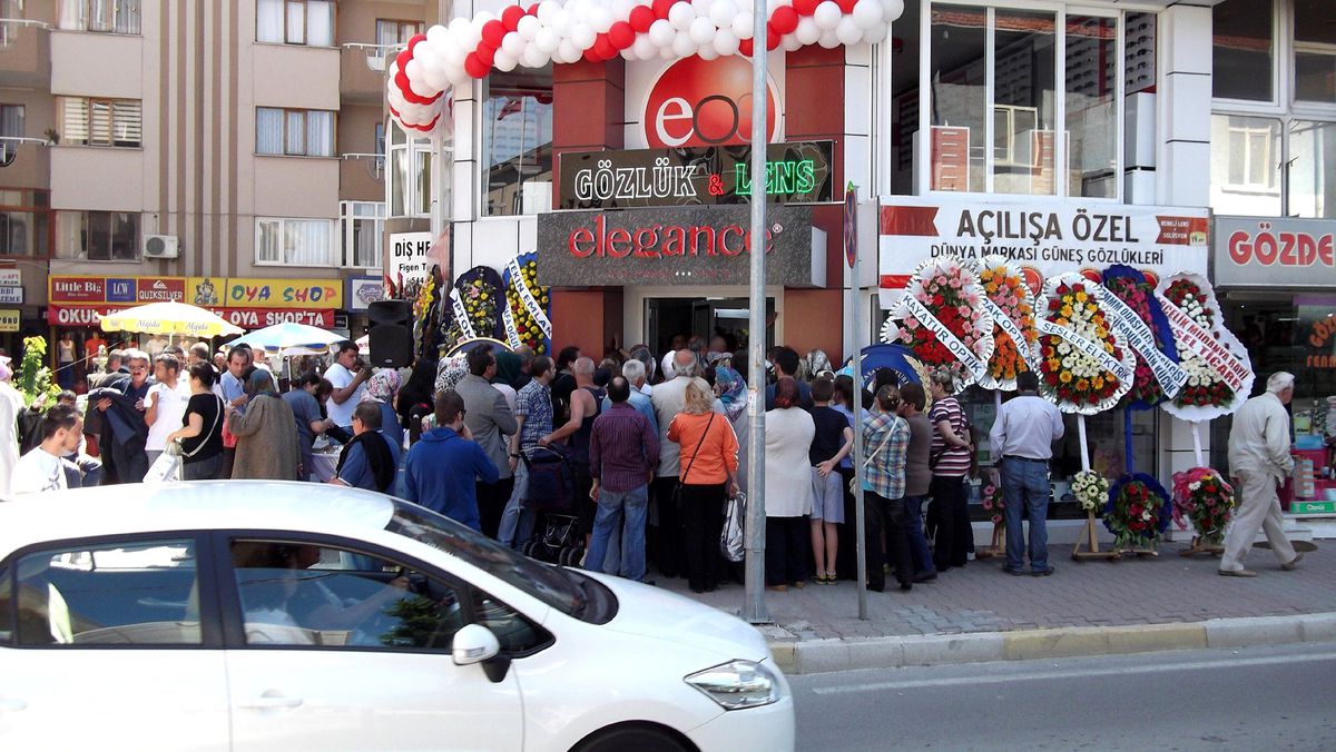 İndirimli Gözlük İzdihamı