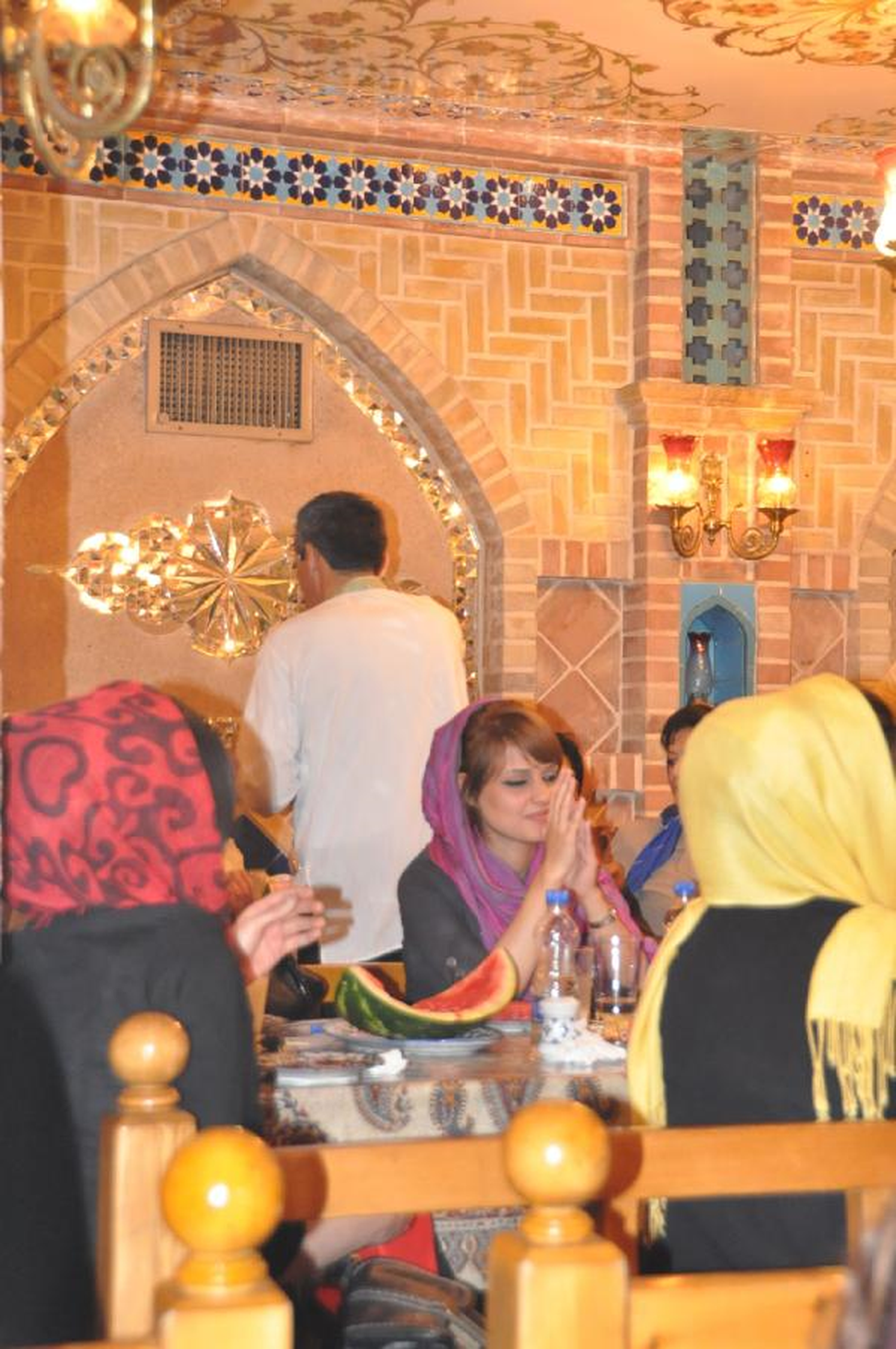 İran\'da \'Kadınlara Özel Kahve\'