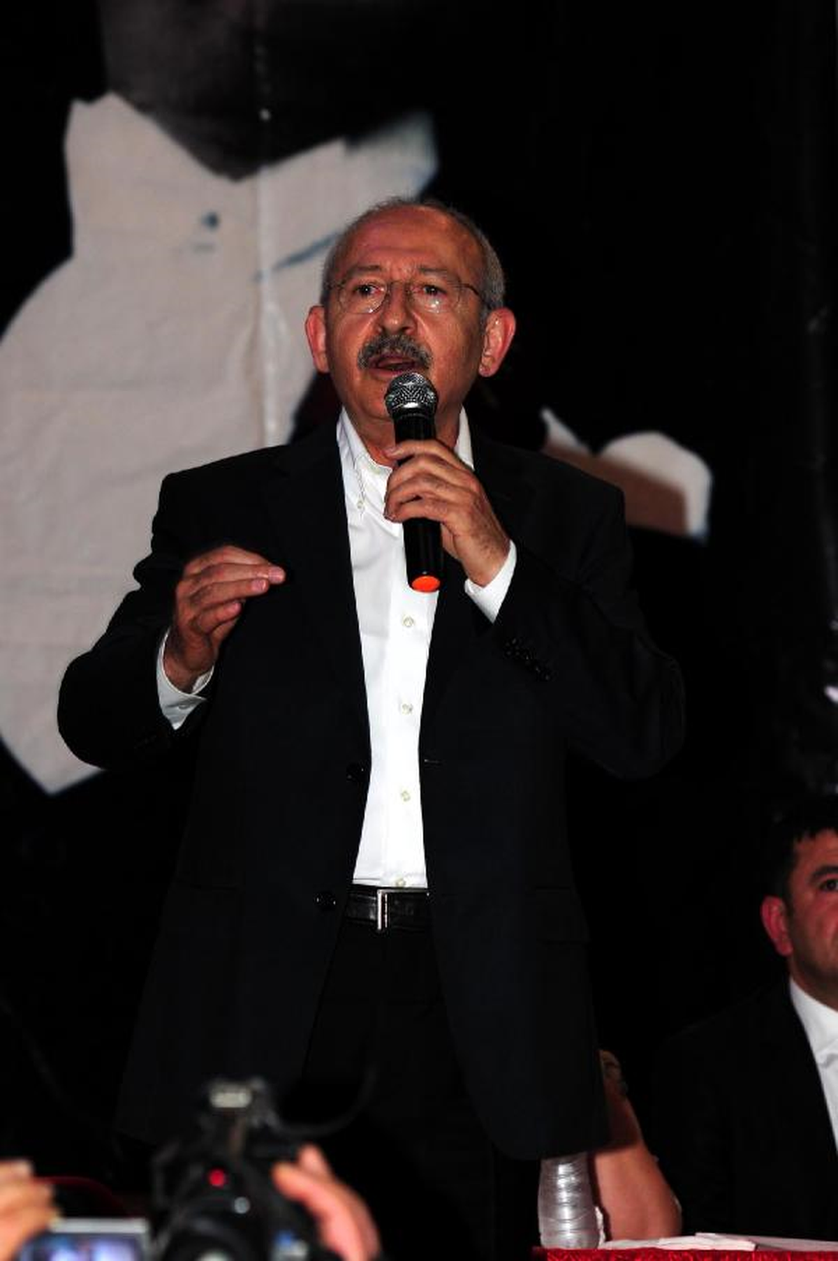 'O Otomobili Niye Durdurmadınız?'