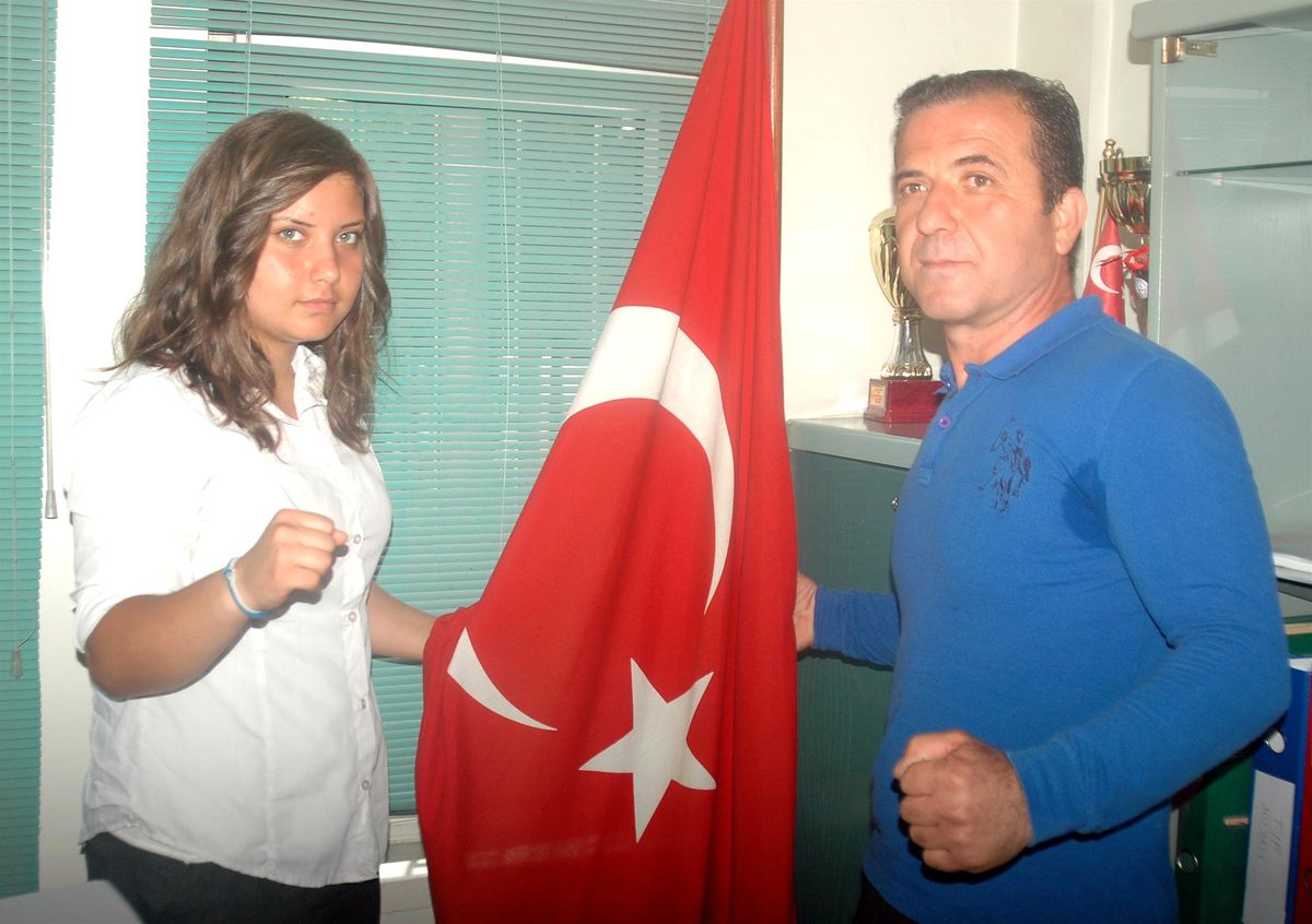 Milli Boksör Maddi İmkansızlıktan Tedavi Olamıyor