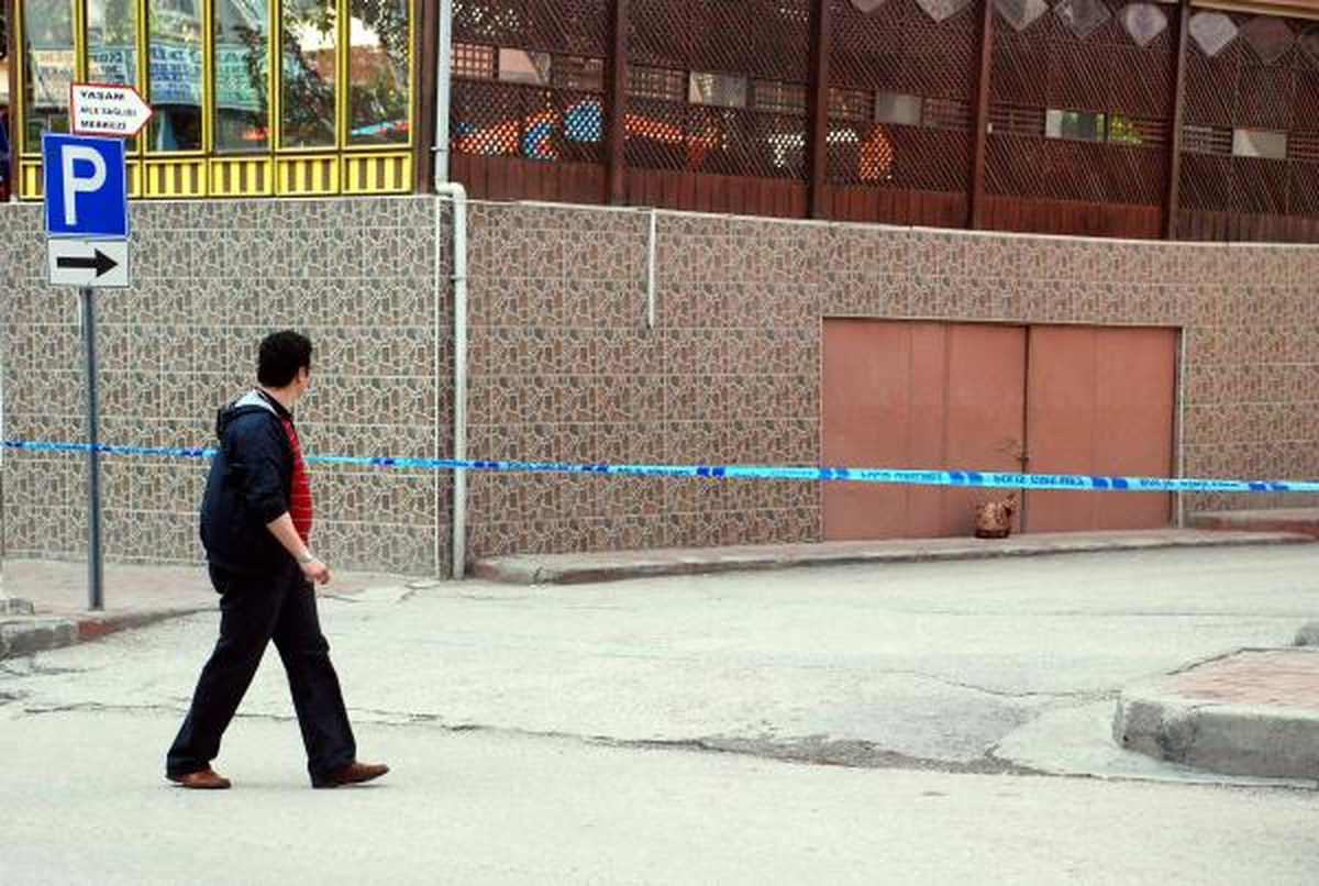 Orduevi Yanındaki Şüpheli Paket Boş Çıktı