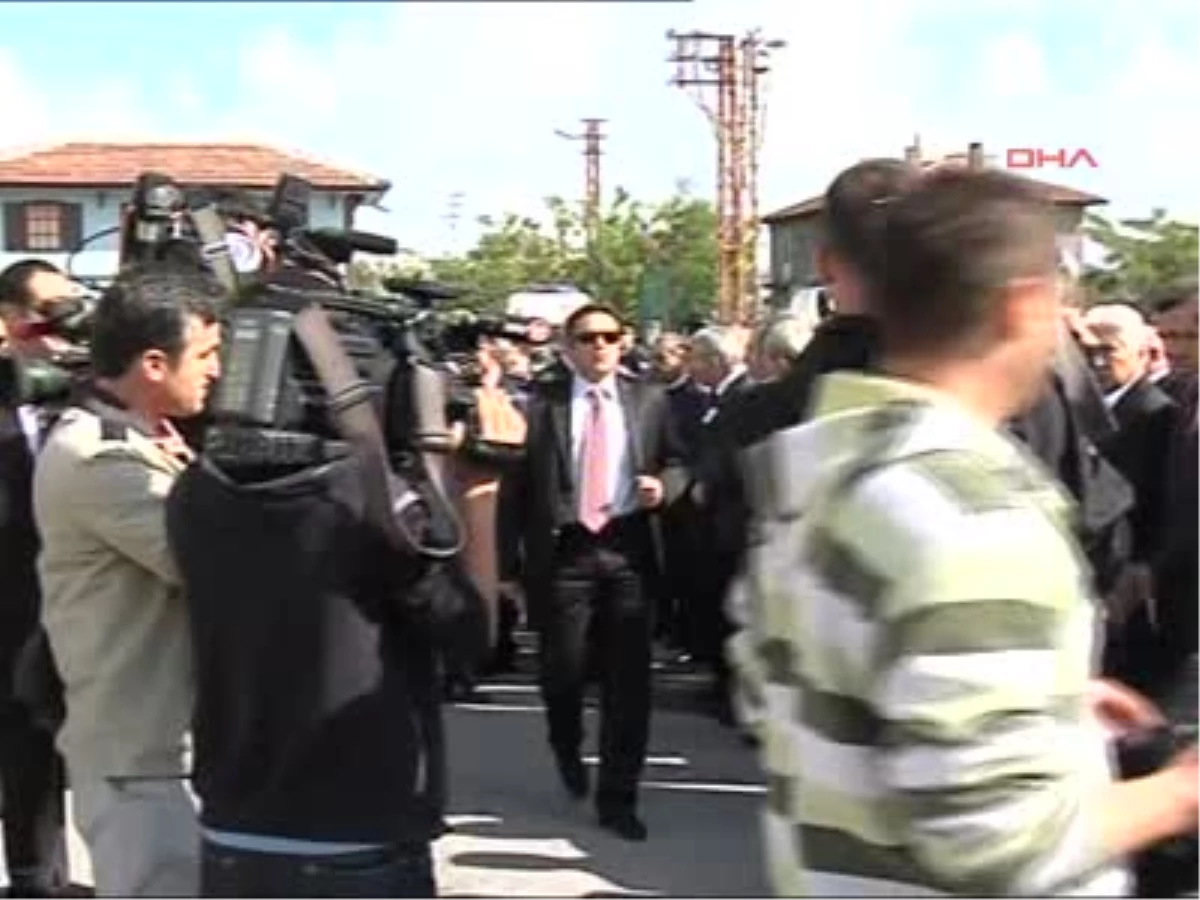 Şehit Polis Memuru Ahmet Geben İçin Kayseri Emniyet Müdürlüğü Önünde Tören Düzenlendi