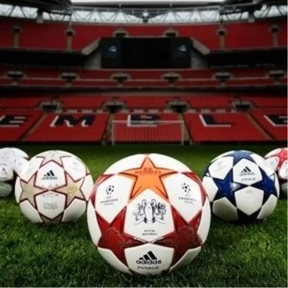 2012 Avrupa Futbol Şampiyonası\'na Doğru