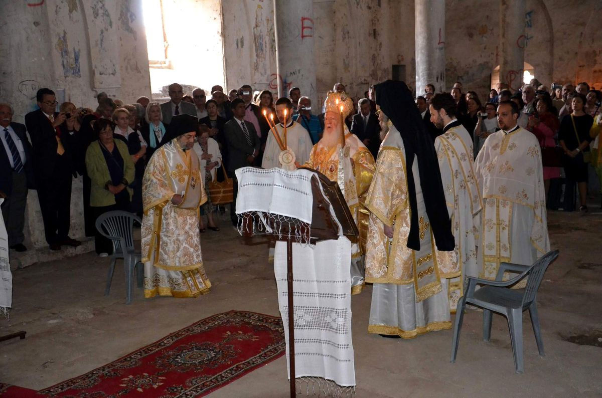 Bartholomeos İntihar Saldırısında Yaralananlar İçin Dua Etti