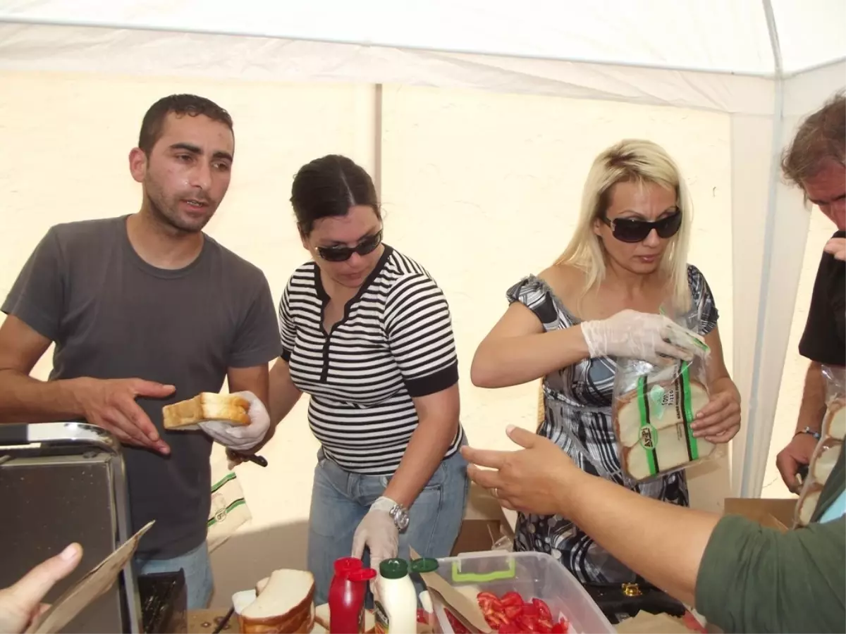 Ege\'nin İki Yakası Lezzet Şenliğinde Buluştu