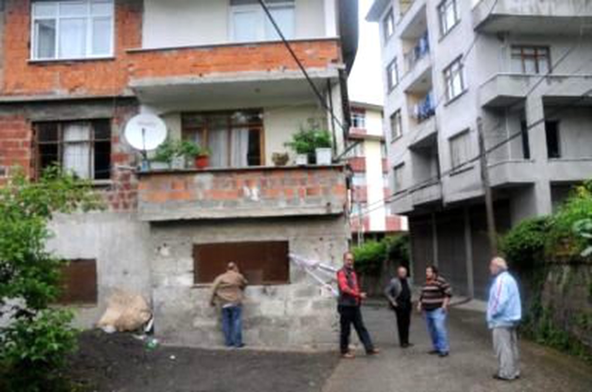 Kardeşlerin Arazi Kavgası: 1 Ölü