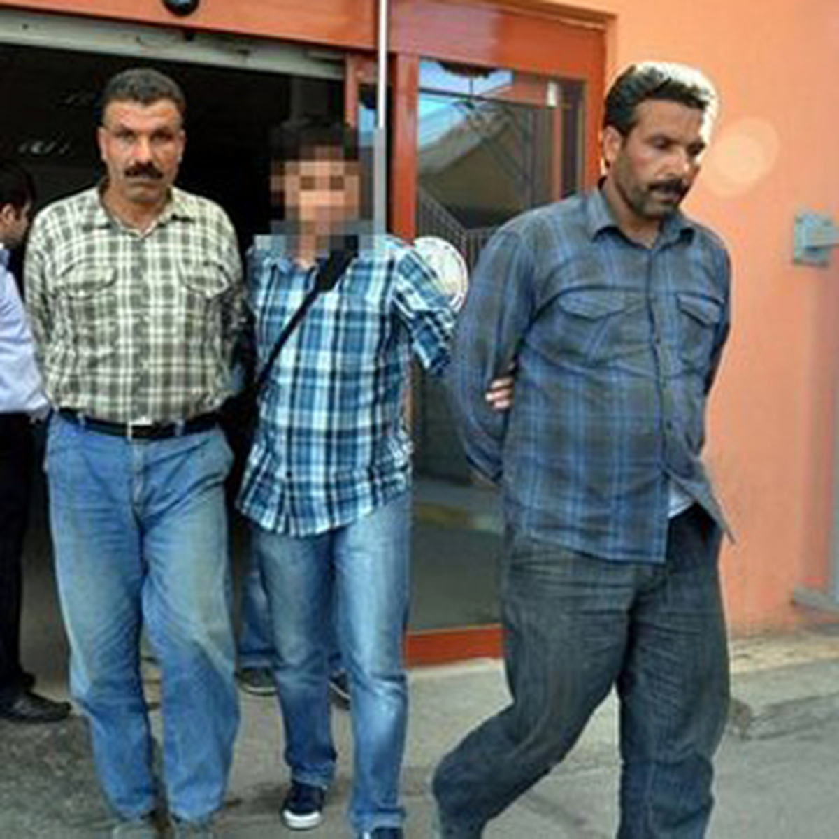 Bombacıların Refakatçileri Gözaltında