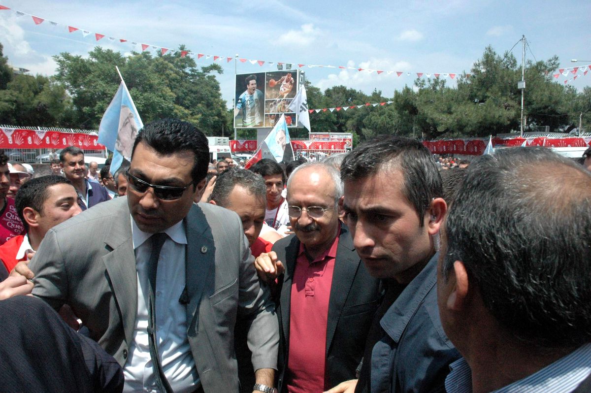 Kılıçdaroğlu, CHP Balıkesir İl Kongresi'ne Katıldı