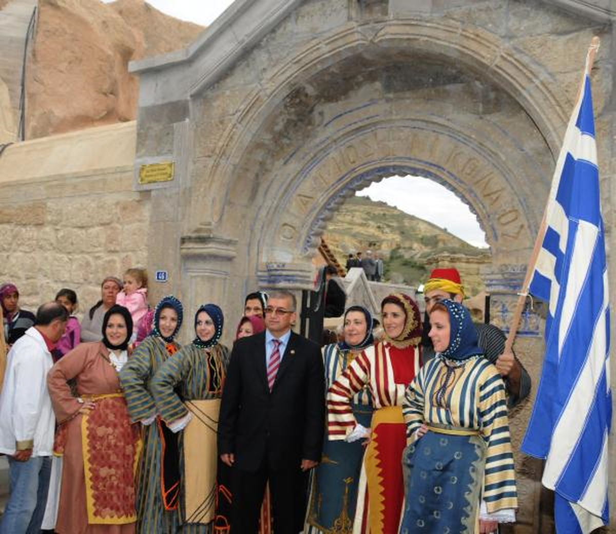 Patrik Kapadokya\'da Kilise Açtı