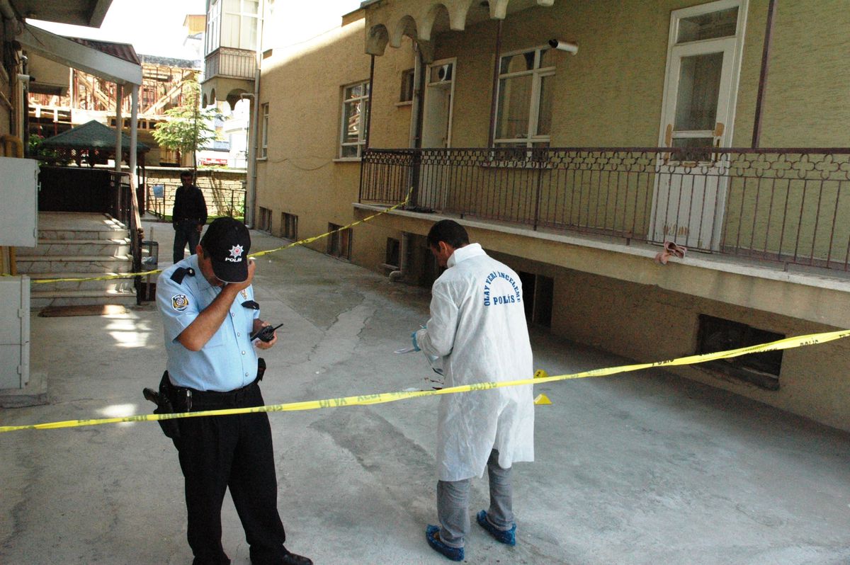 Sigara İçmek İçin Çıktığı Balkondan Düşen Kadın Öldü