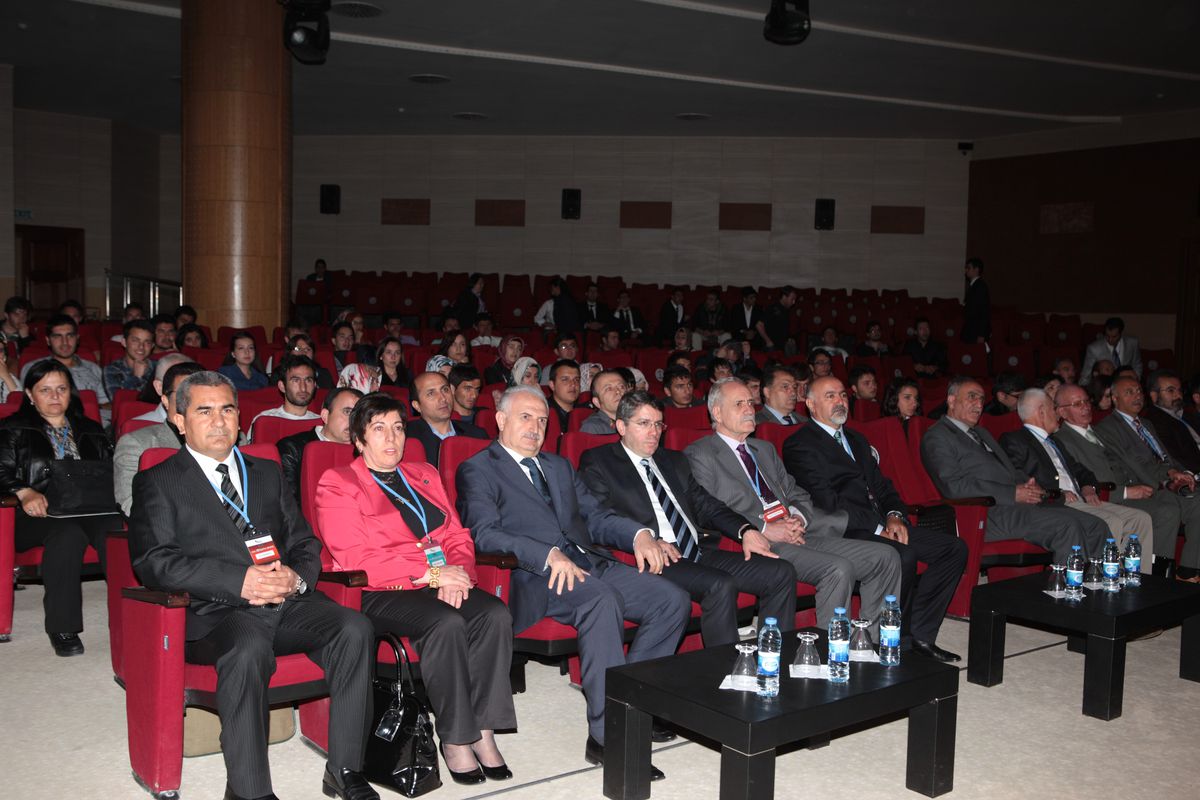 1.ulusal Coğrafya Sempozyumu Başladı