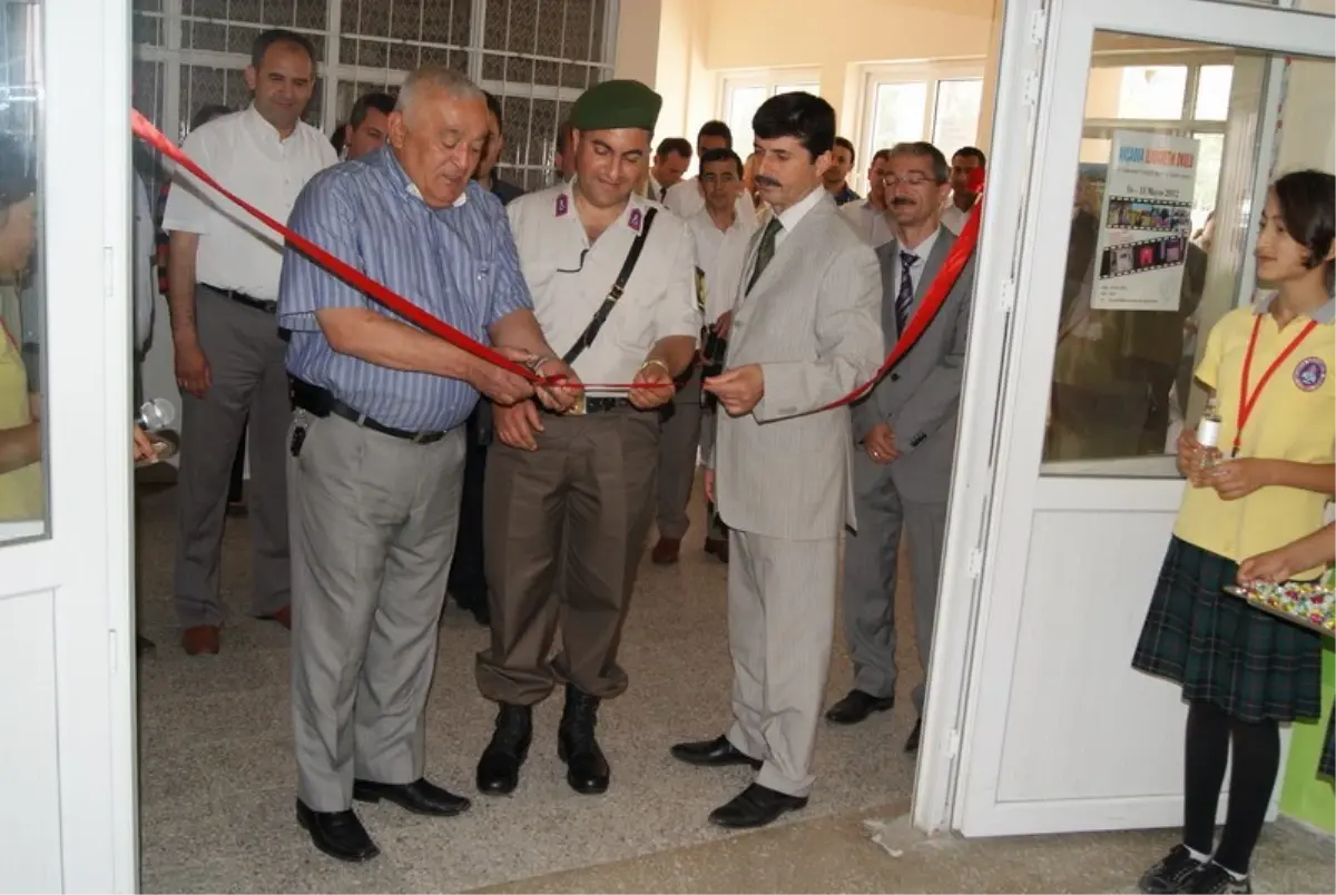 Akçova İlköğretim Okulu Öğrencileri Hünerleirni Sergiledi