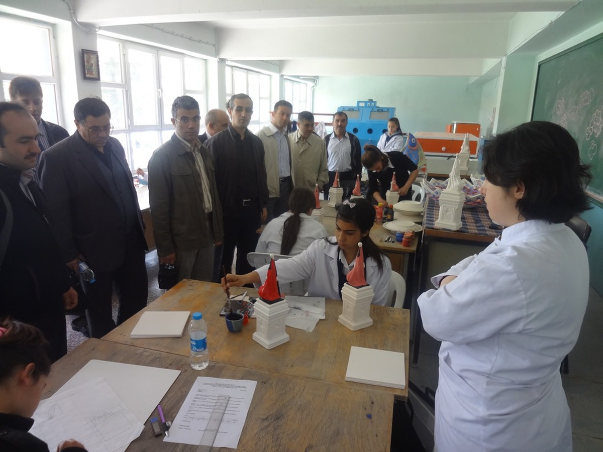 Avrupa Yolcusu Öğretmenlere Seminer