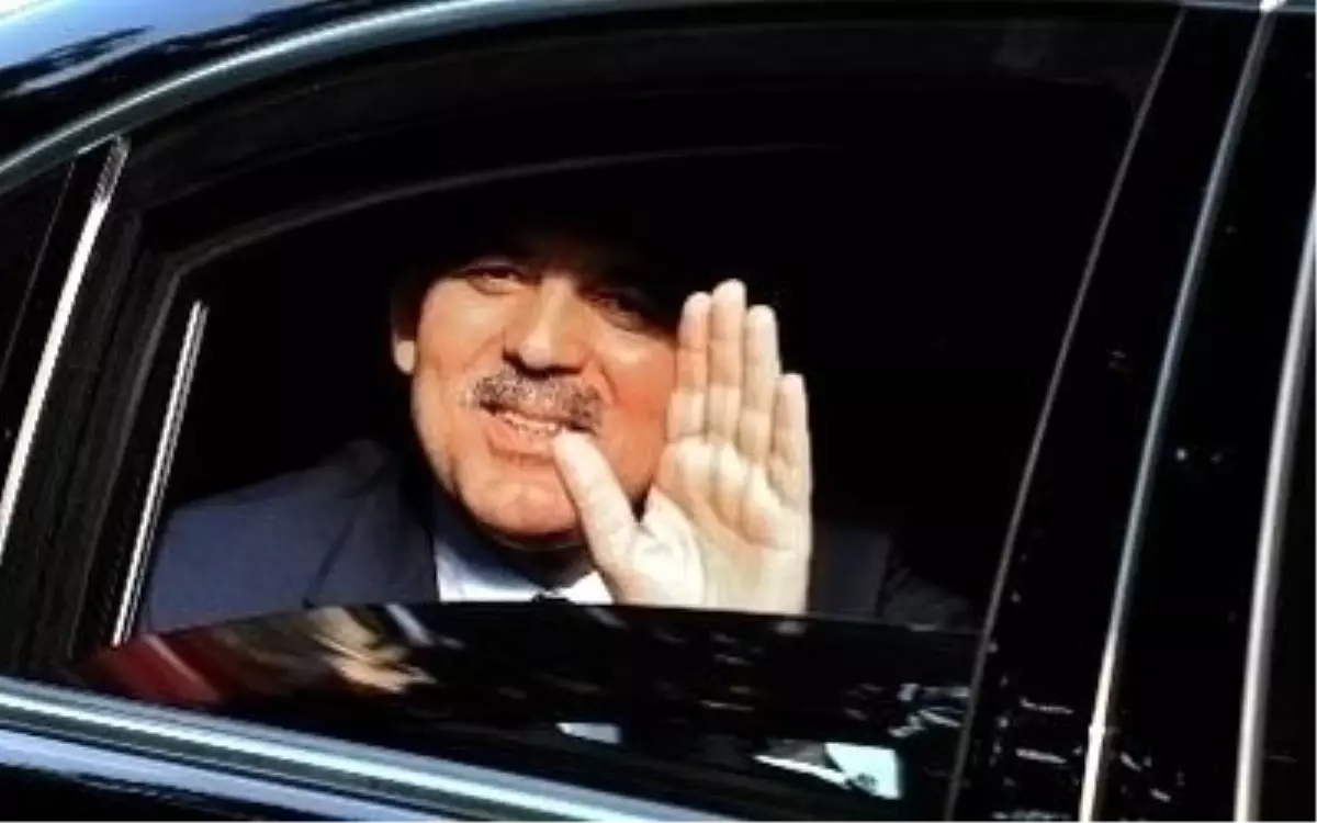 Cumhurbaşkanı Gül, Türkiye\'ye Döndü