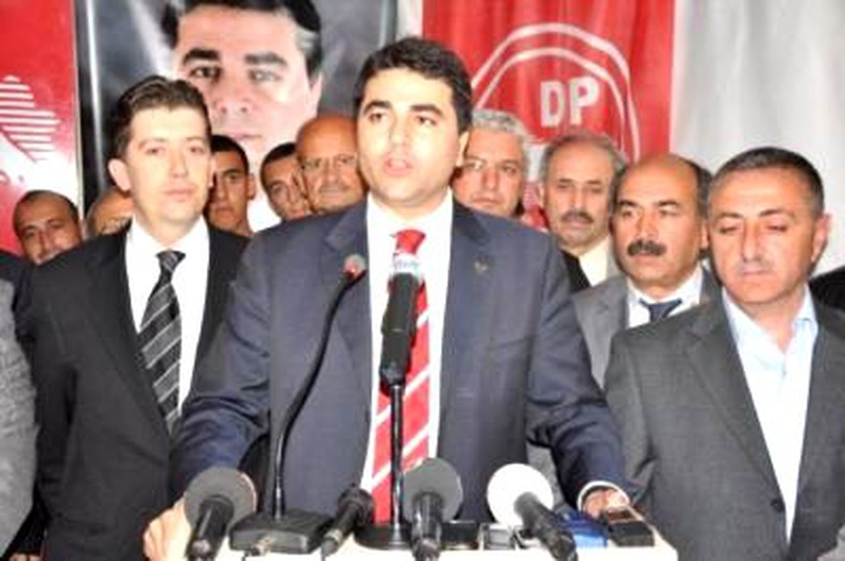 DP Genel Başkanı Uysal Gürsel ve Evren'in Cumhurbaşkanı Unvanları Geri Alınsın