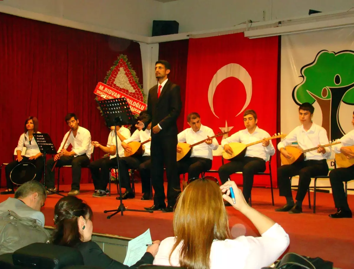 Gençlik Hizmetleri Türk Halk Müziği Korosu Türkiye Finaline Katılacak