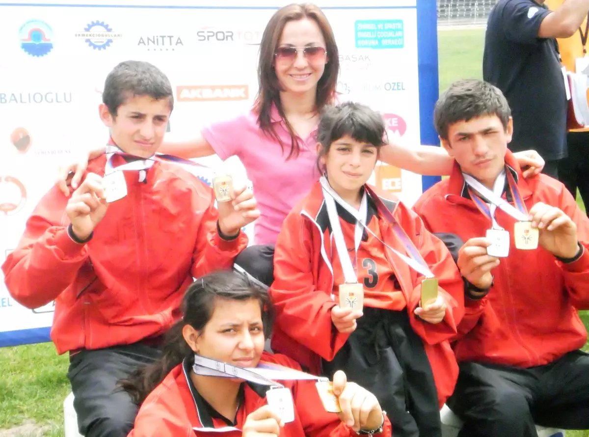 Gümüşhaneli Özel Sporcular Rekor Kırdı