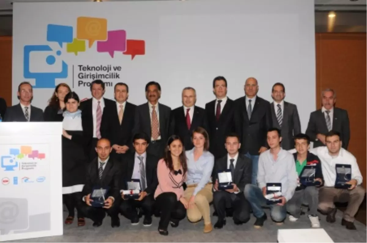 Intel Öğrenci – Teknoloji ve Girişimcilik Programı