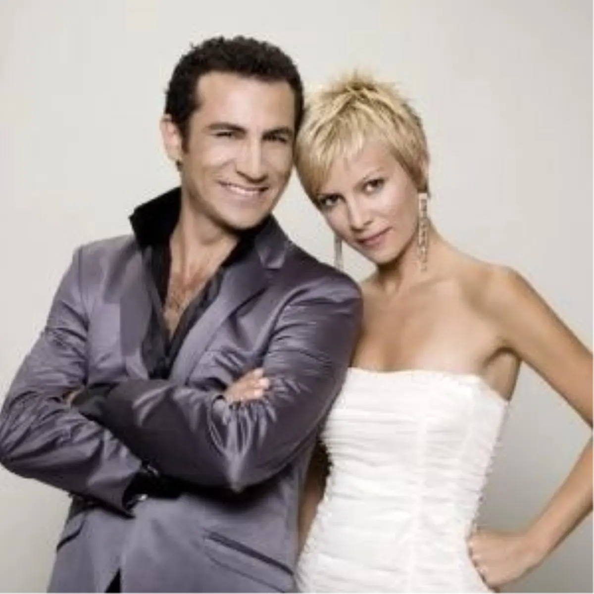 Kalp Kırılsa da Sever!