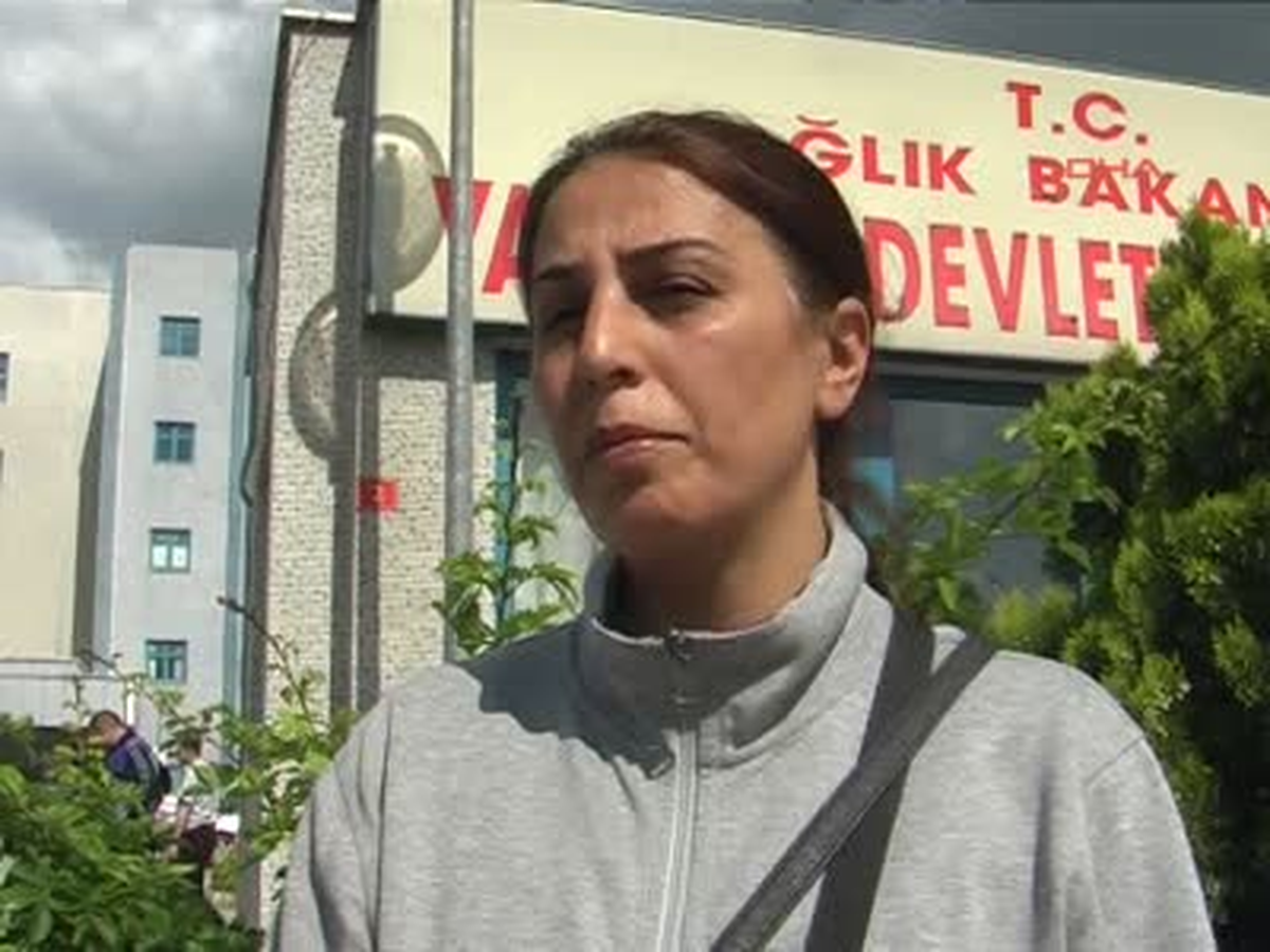 Kavgayı Ayırmaya Çalışırken Polisin Biber Gazı Sıktığı İddia Edilen Astım Hastası Genç Yoğun Bakımda