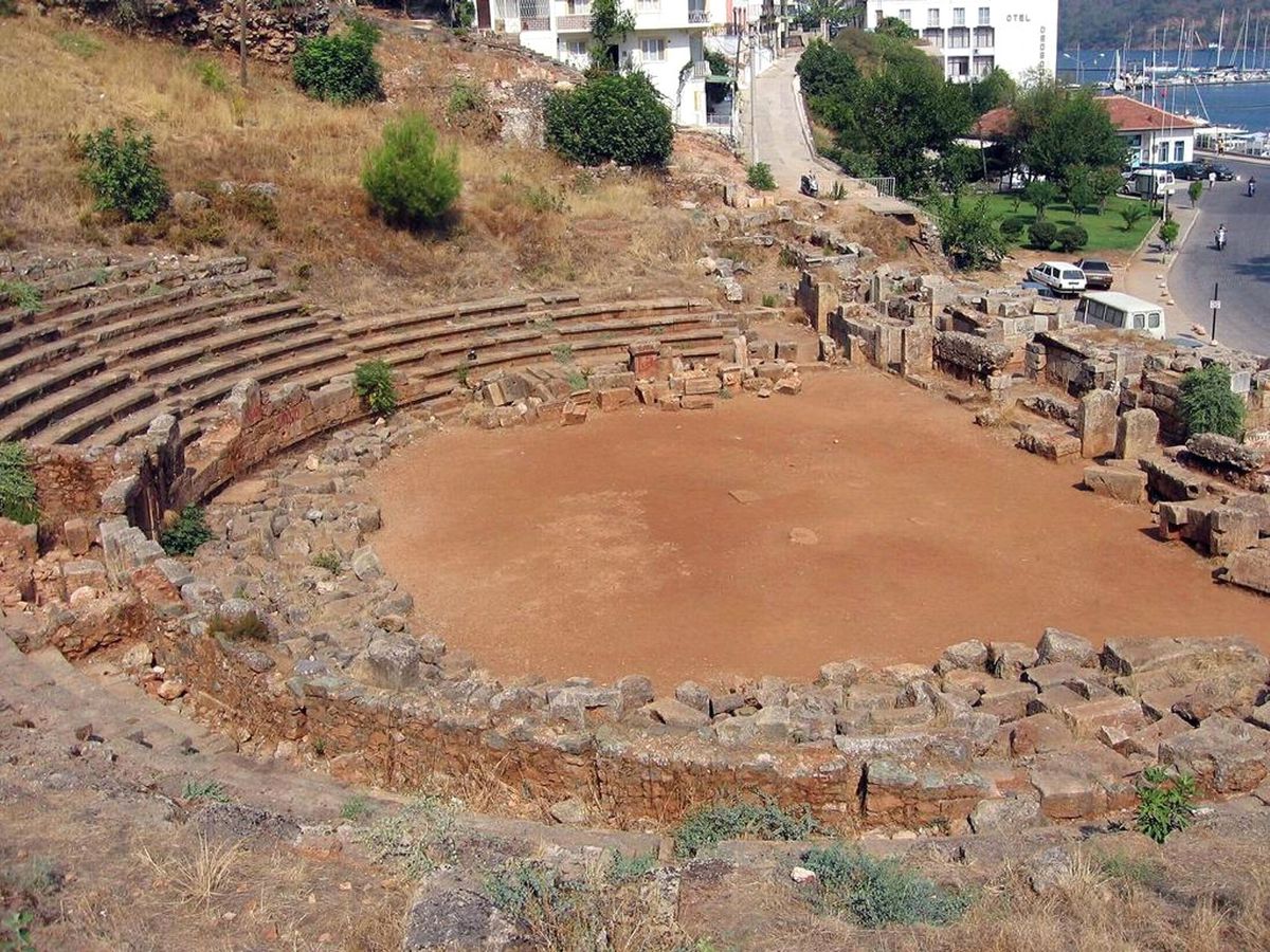 Telmassos Mezbelelikten Kurtuluyor