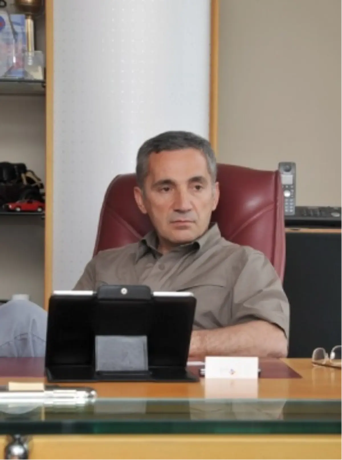 Ünlü Yapımcı Sessizliğini İlk Kez Bozdu