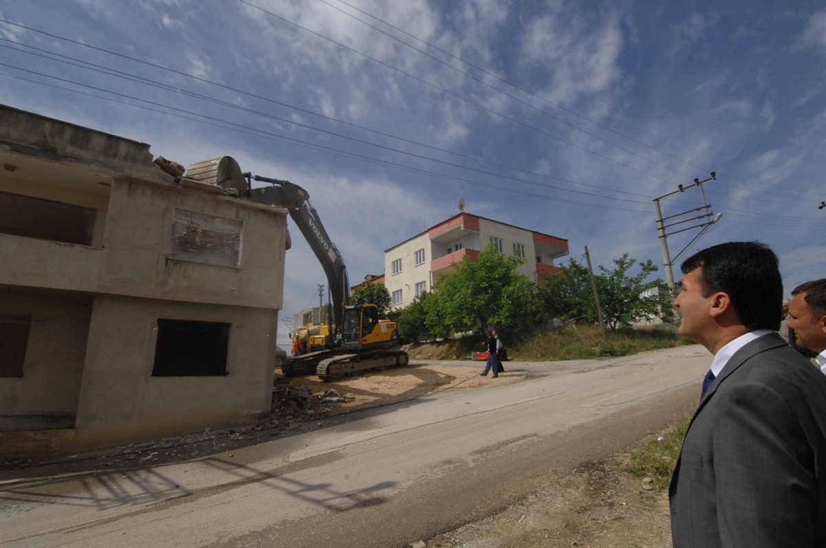 Yeni Osmangazi'ye Yepyeni Caddeler
