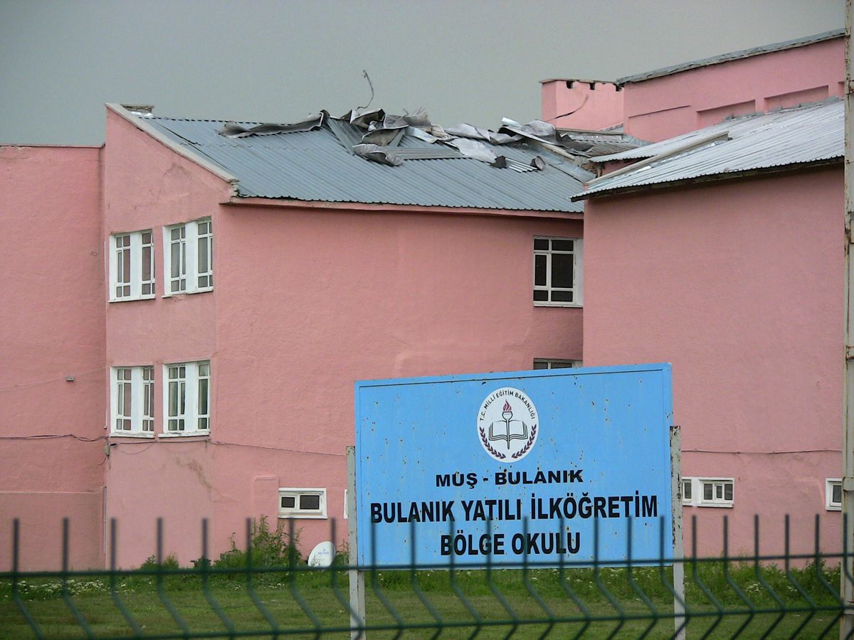 Bulanık'ta Fırtına