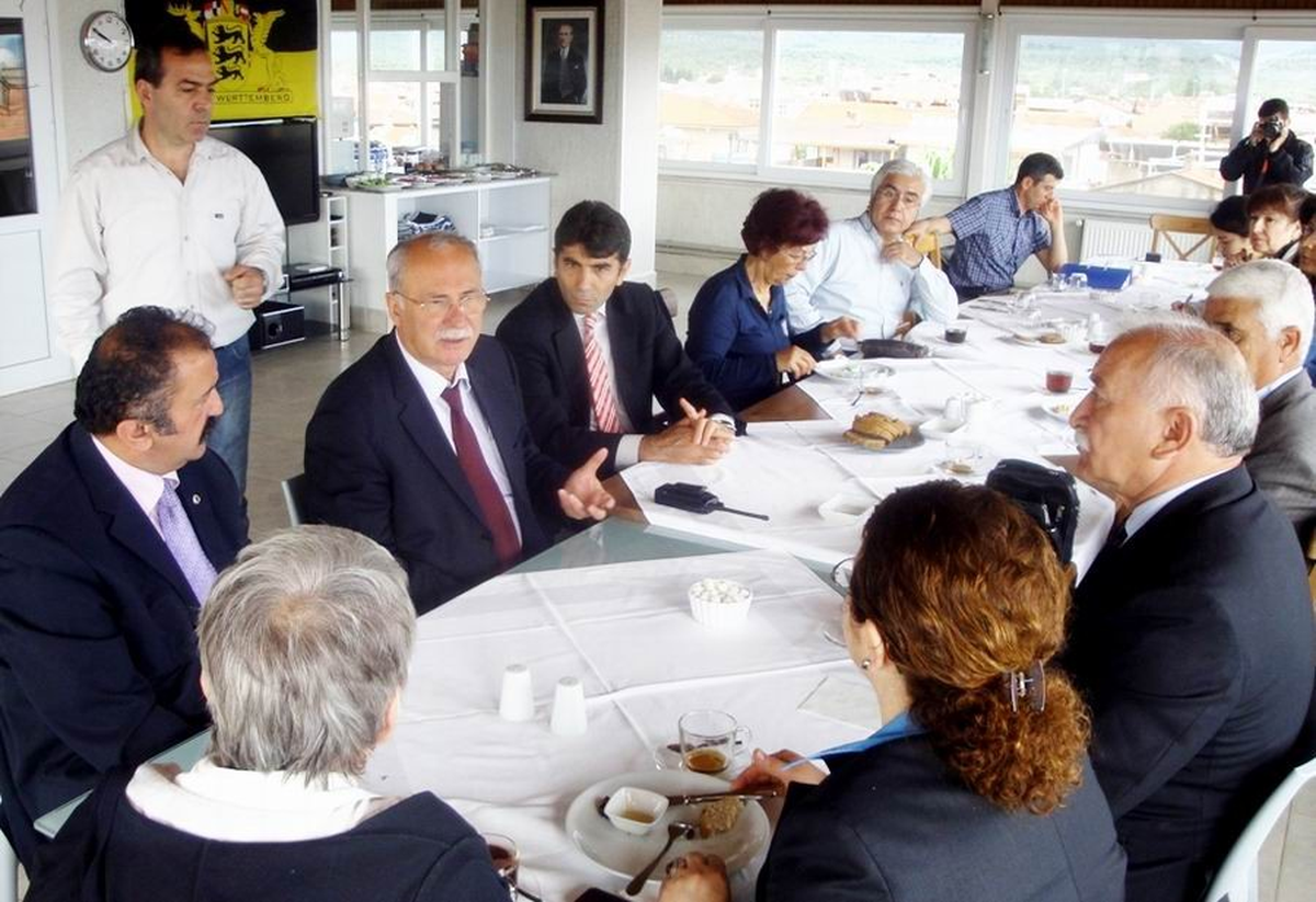 Burhaniye'de Kahvaltılı Turizm Toplantısı