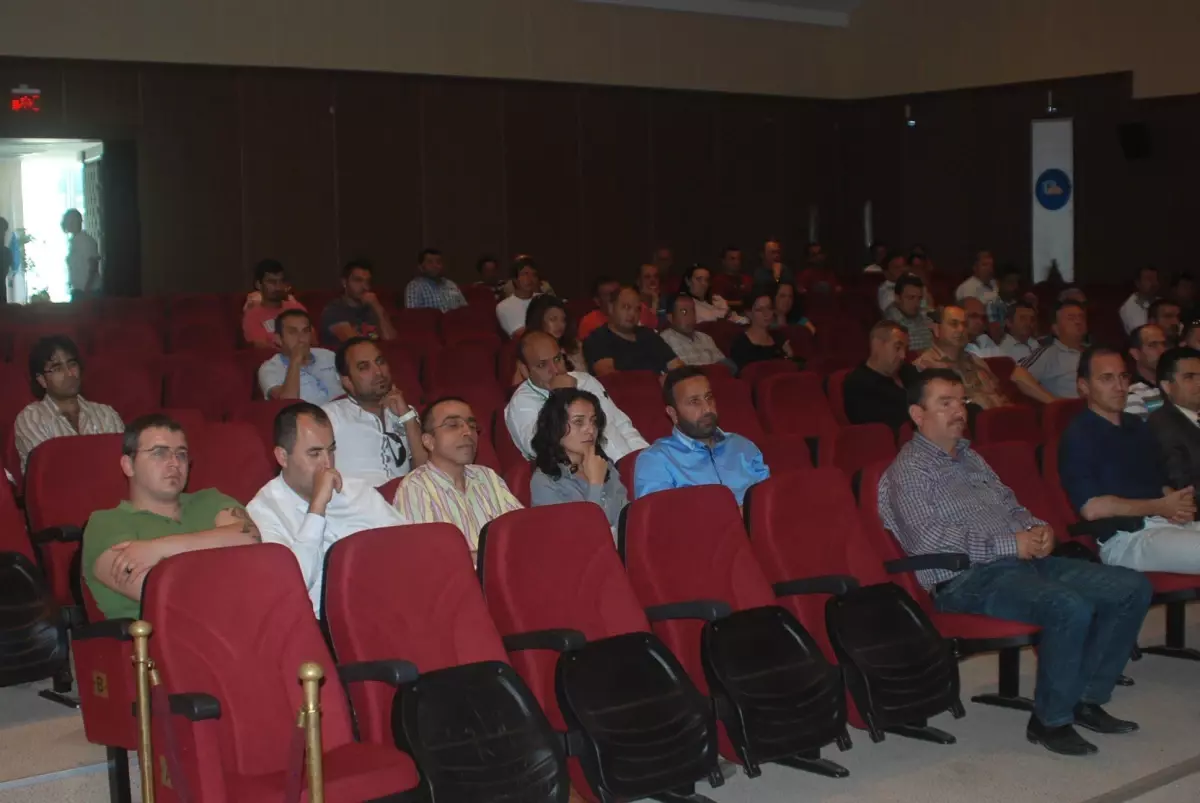 Didim\'de İşletmelere Sağlıklı Gıda Semineri