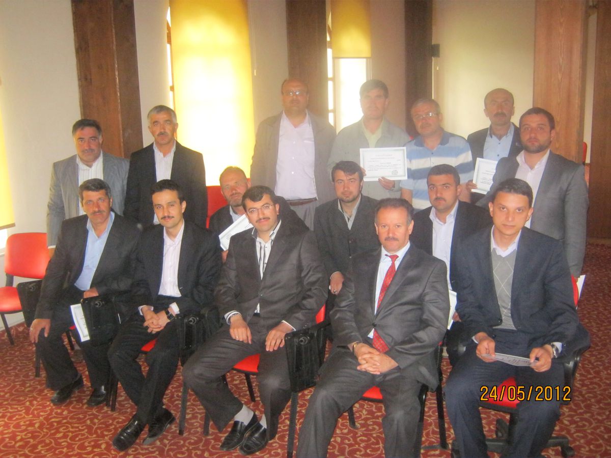 Din Görevlileri Sertifikalarını Aldı