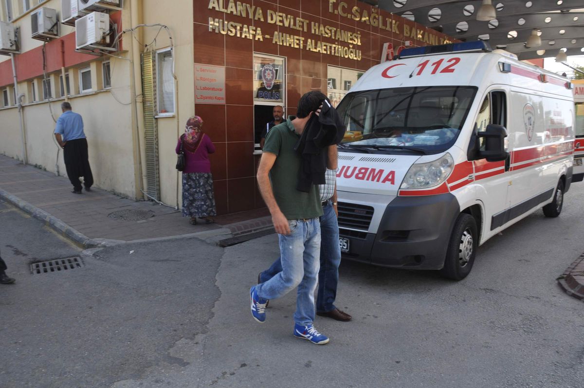 Dört Üniversite Öğrencisi Gözaltına Alındı