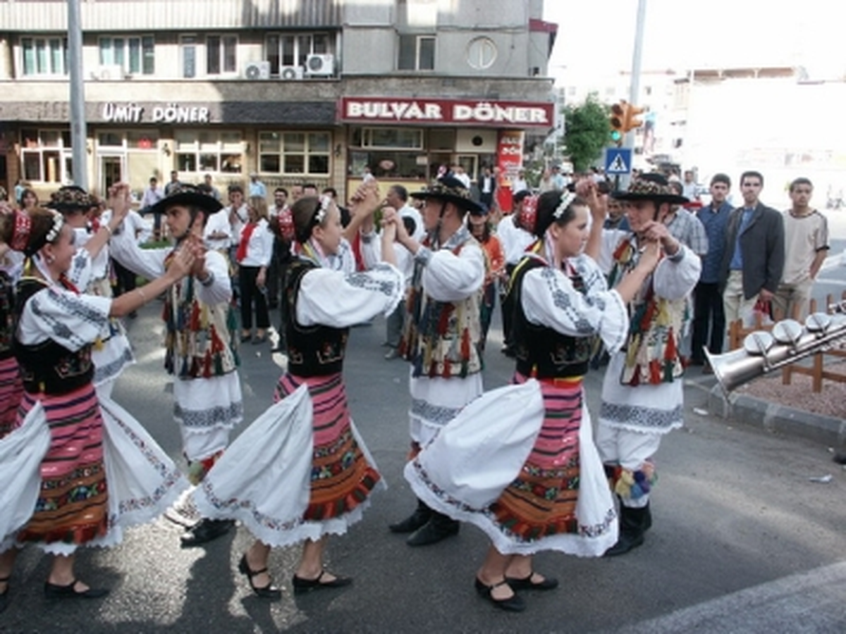 Festival Ateşi Barış İçin 10. Kez Yanacak