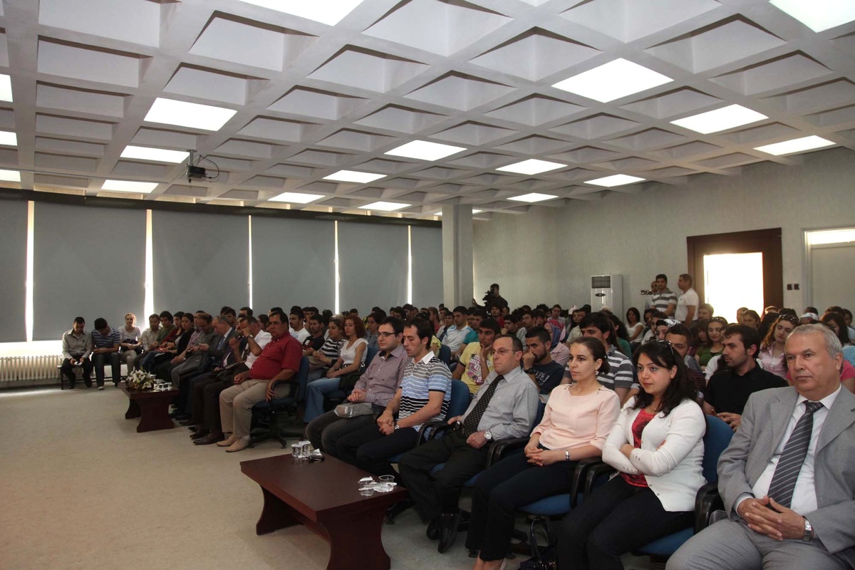 Gaün'de 'İstanbul'un Fethi' Konulu Konferans Düzenlendi