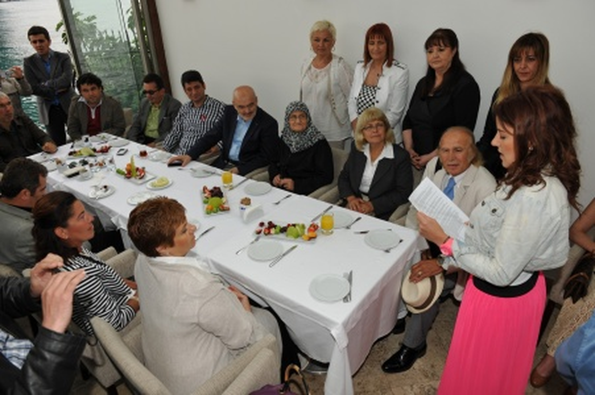 Gönüllülerle Dayanışma Sürüyor