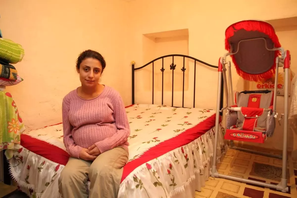 Gülistan\'ın Yüzünde Güller Açıyor