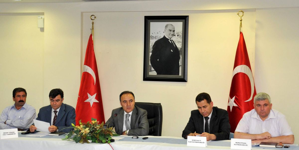 Hanutçulukla Mücadele Toplantısı Yapıldı
