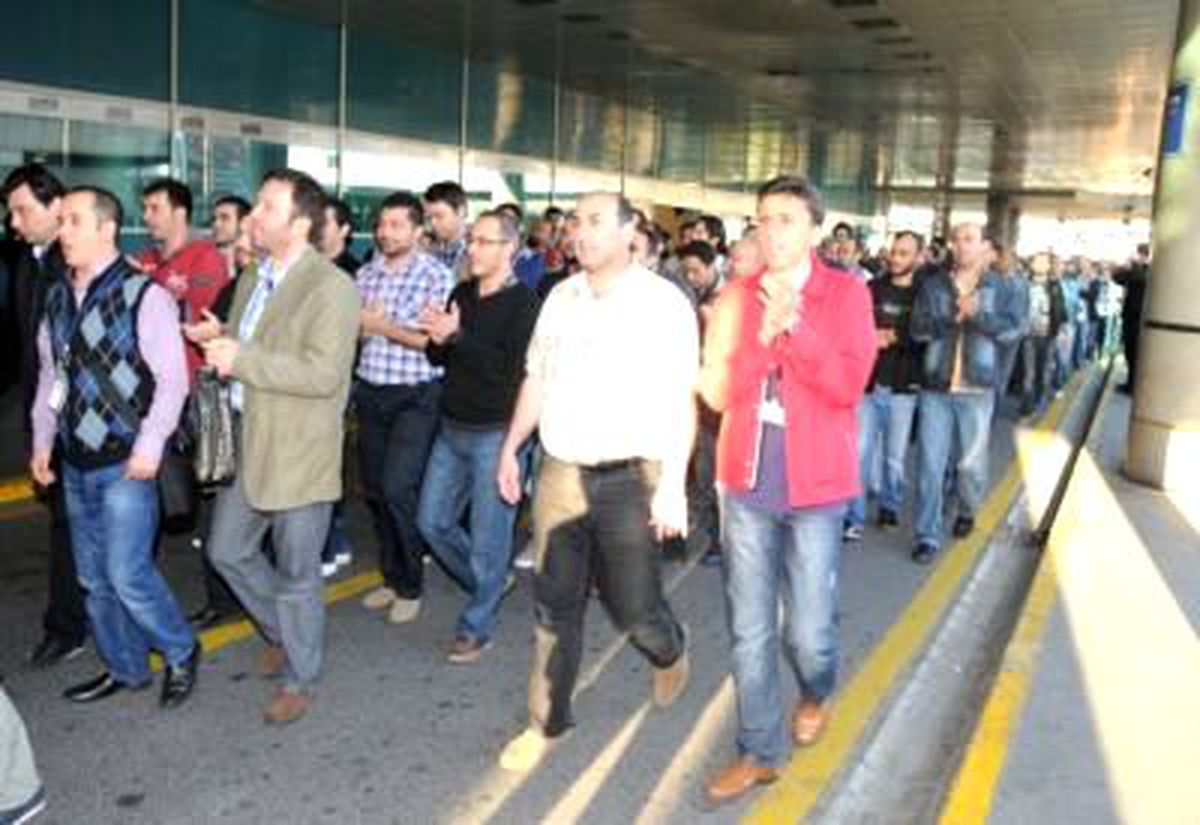 Hava-İş: İşten Çıkarma Tehdidi Sürdükçe Eylemlerimiz Devam Edecek